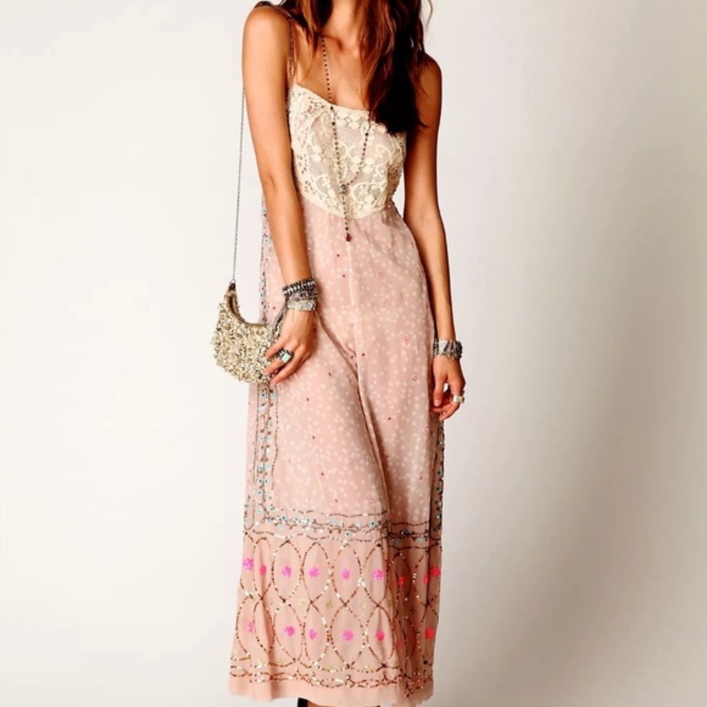 🌟NEW YEAR’S SALE🌟 ✨NWT Free People New Romantics Shanti Jumpsuit🩷